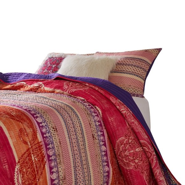 Dora 3 Piece Bohemian King Quilt Set, Medallion, Paisley, Pink, Blue By Casagear Home Online - Image 4